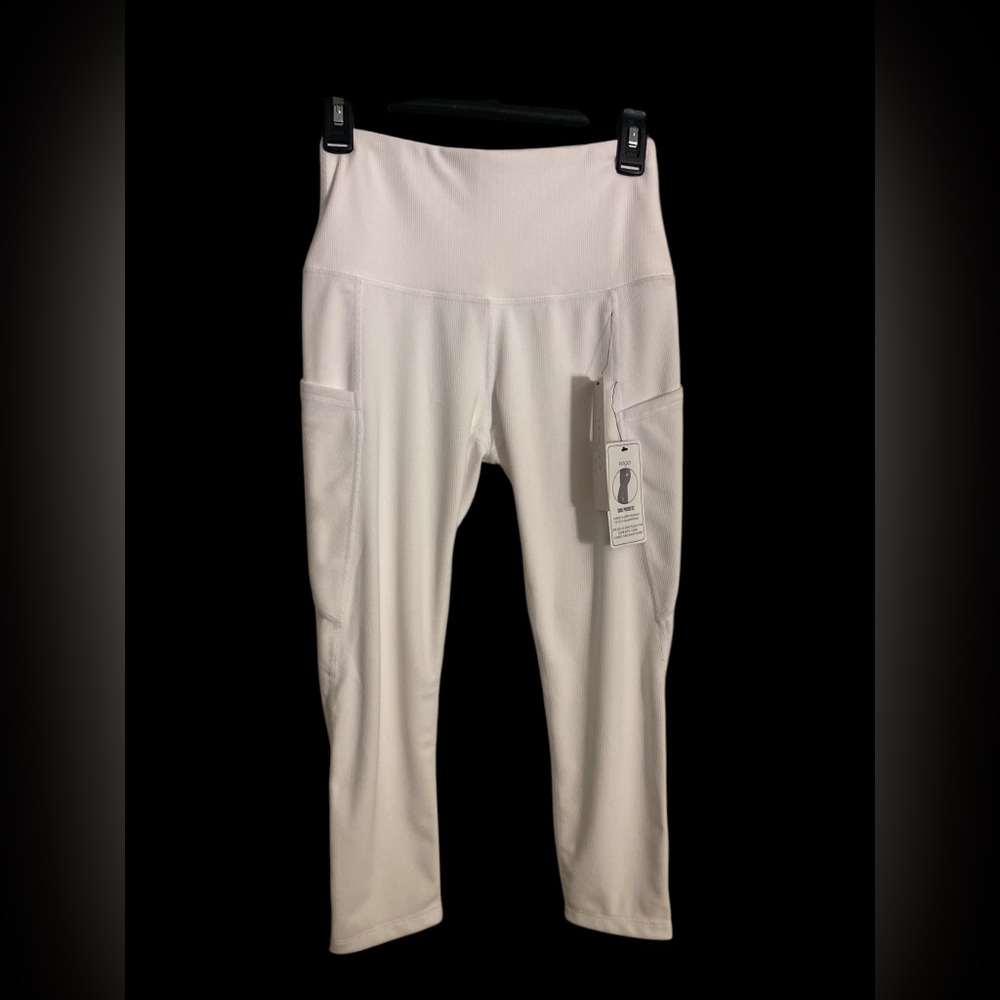VOGO ATHLETICA HIGH RISE CAPRI S NWT - Picture 2 of 6